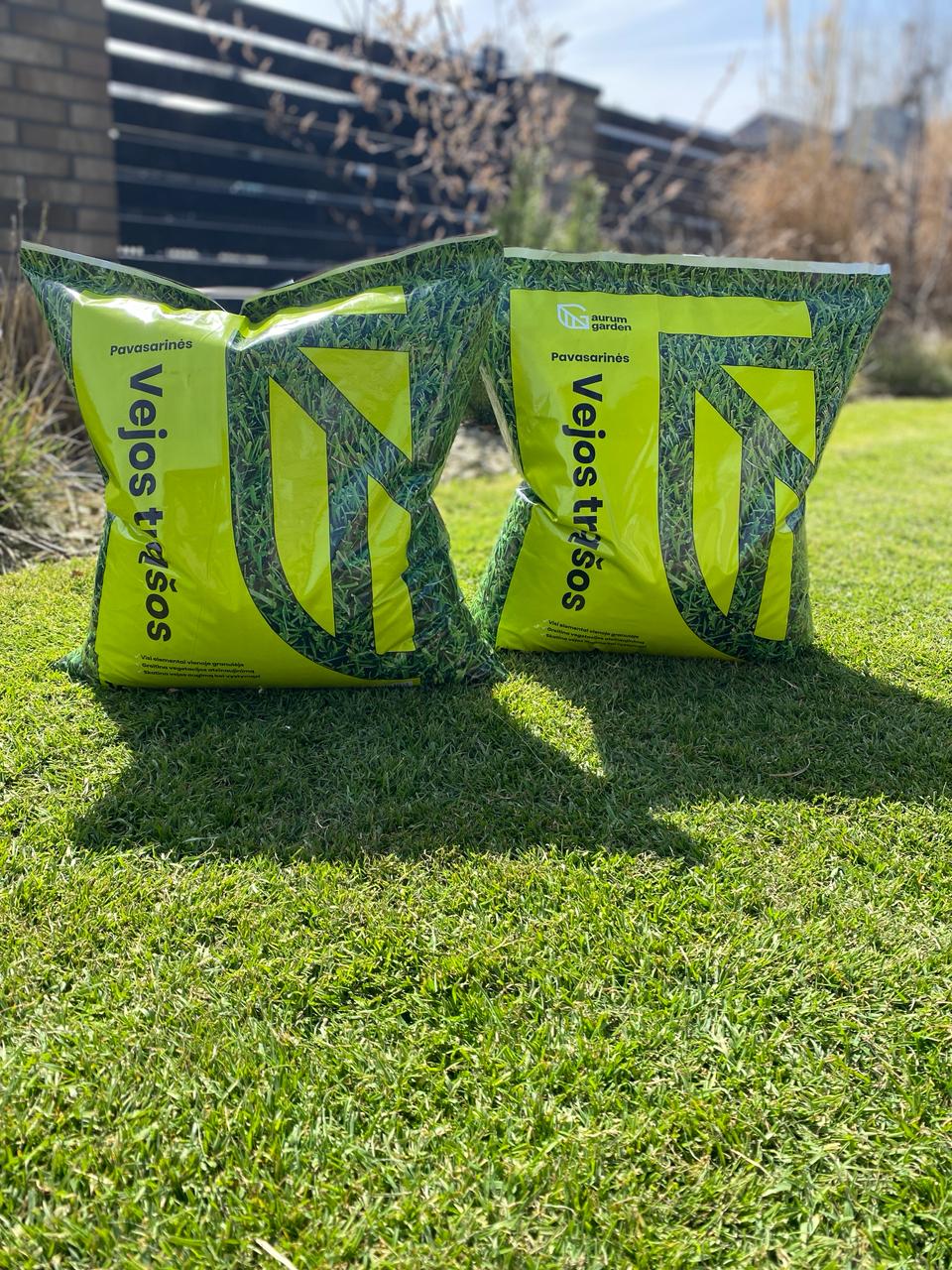Pavasarinės vejos trąšos npk 16-15-15 (7) 20kg pakuotė Aurum Garden